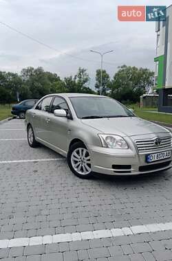 Седан Toyota Avensis 2003 в Шептицькому