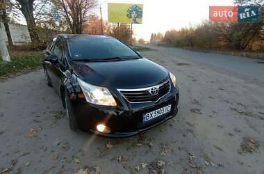 Универсал Toyota Avensis 2011 в Хмельницком