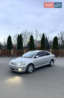 Седан Toyota Avensis 2003 в Днепре
