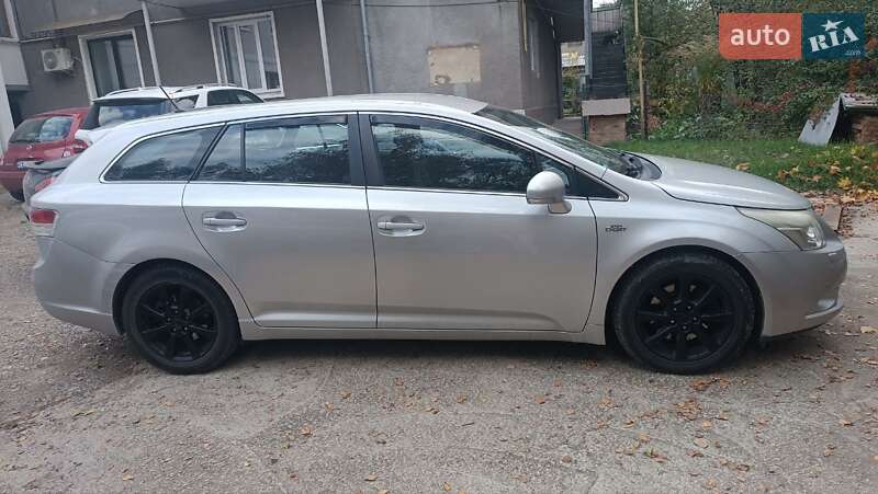 Універсал Toyota Avensis 2010 в Сторожинці фото 7 Універсал Toyota Avensis 2010 в Сторожинці