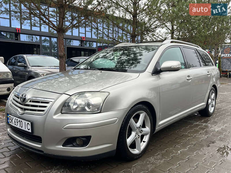 Универсал Toyota Avensis 2007 в Ровно фото Универсал Toyota Avensis 2007 в Ровно