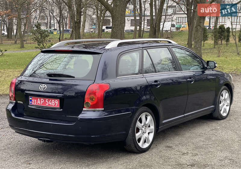 Универсал Toyota Avensis 2006 в Хмельницком