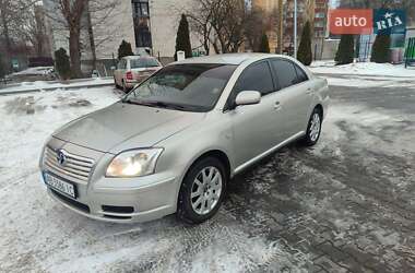Седан Toyota Avensis 2005 в Виннице