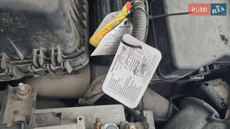 Седан Toyota Avensis 2012 в Львове