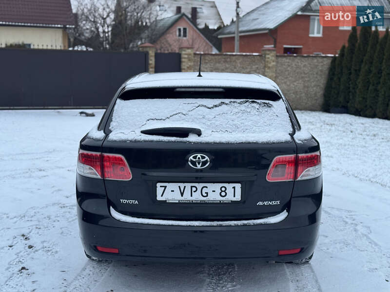 Универсал Toyota Avensis 2010 в Луцке фото 6 Универсал Toyota Avensis 2010 в Луцке