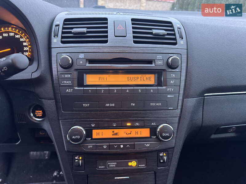 Универсал Toyota Avensis 2010 в Луцке фото 17 Универсал Toyota Avensis 2010 в Луцке