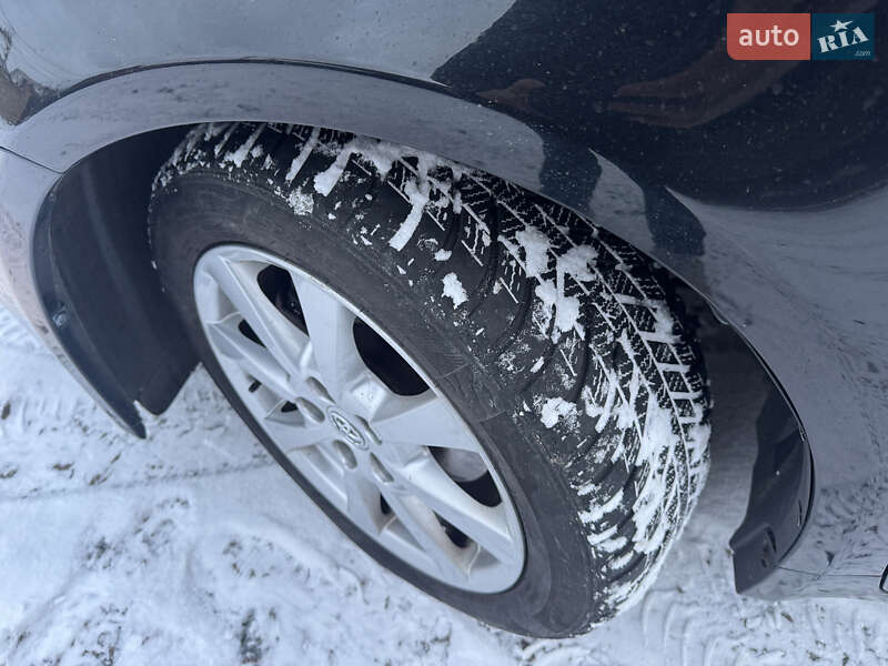 Универсал Toyota Avensis 2010 в Луцке фото 32 Универсал Toyota Avensis 2010 в Луцке