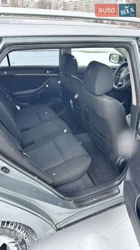 Универсал Toyota Avensis 2007 в Харькове