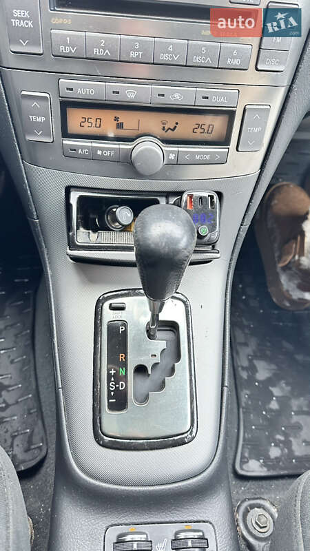 Универсал Toyota Avensis 2007 в Харькове