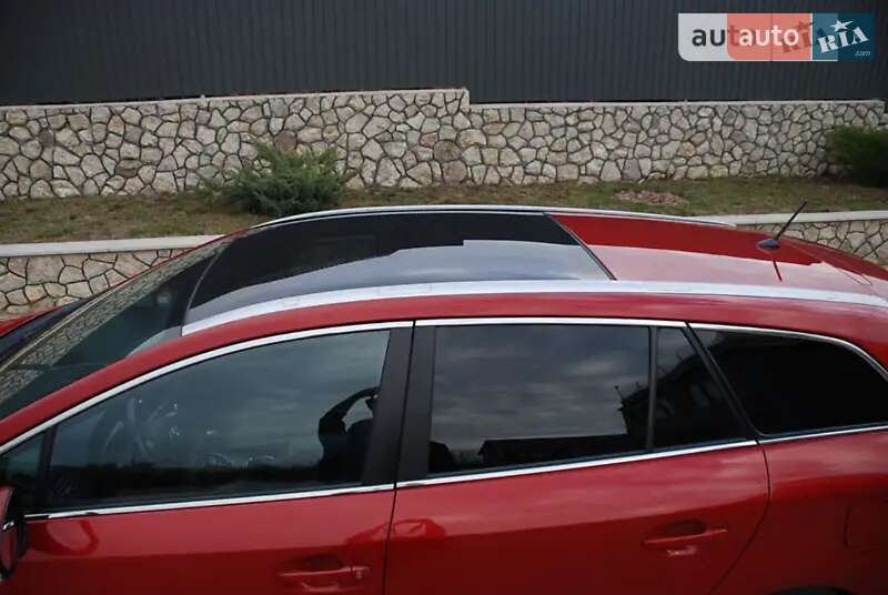 Универсал Toyota Avensis 2009 в Волочиске