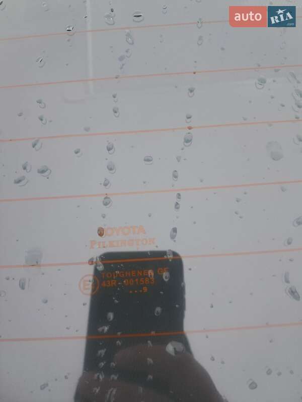 Седан Toyota Avensis 2009 в Тернополе