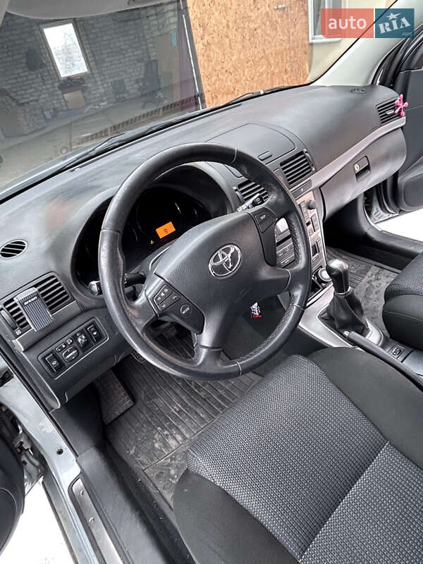 Универсал Toyota Avensis 2007 в Долинской фото 38 Универсал Toyota Avensis 2007 в Долинской