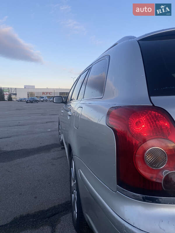 Универсал Toyota Avensis 2007 в Черновцах фото 23 Универсал Toyota Avensis 2007 в Черновцах