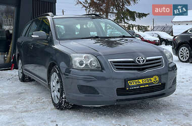 Універсал Toyota Avensis 2007 в Коломиї
