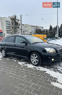 Універсал Toyota Avensis 2008 в Луцьку