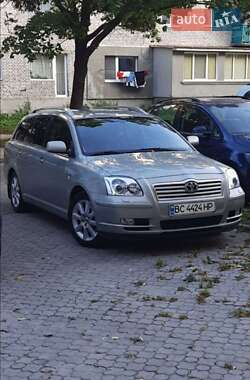 Универсал Toyota Avensis 2005 в Шептицькому