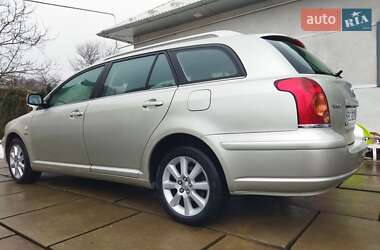 Универсал Toyota Avensis 2003 в Снятине