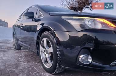 Універсал Toyota Avensis 2012 в Черкасах