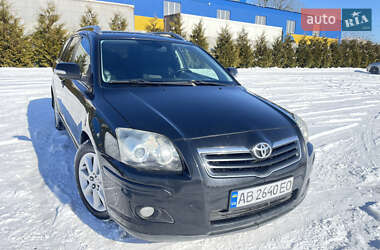 Універсал Toyota Avensis 2006 в Хмільнику