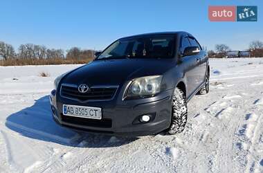 Седан Toyota Avensis 2008 в Виннице