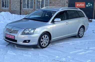 Універсал Toyota Avensis 2007 в Луцьку