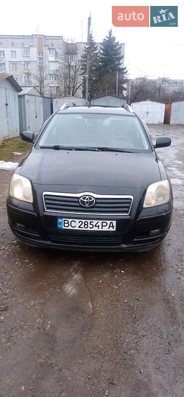 Toyota Avensis 2005