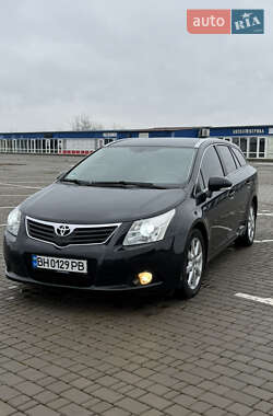 Універсал Toyota Avensis 2009 в Одесі