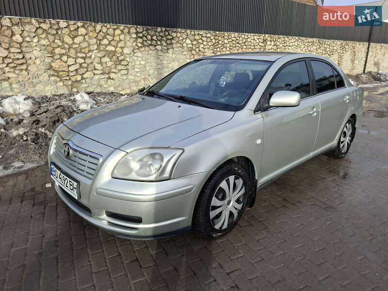 Toyota Avensis 2003