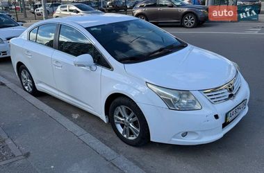 Седан Toyota Avensis 2011 в Києві