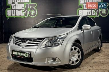 Седан Toyota Avensis 2008 в Одесі