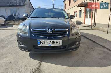 Универсал Toyota Avensis 2007 в Шепетовке
