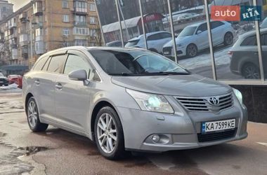 Универсал Toyota Avensis 2011 в Киеве