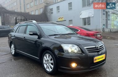 Универсал Toyota Avensis 2006 в Николаеве