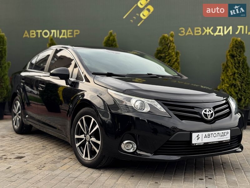 Toyota Avensis 2013