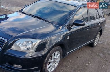 Універсал Toyota Avensis 2004 в Києві