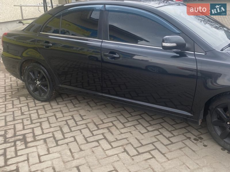 Седан Toyota Avensis 2006 в Чечельнике