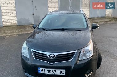 Універсал Toyota Avensis 2010 в Кременчуці