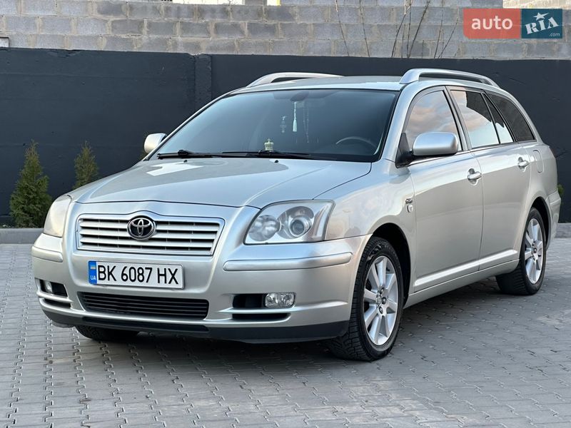 Toyota Avensis 2004