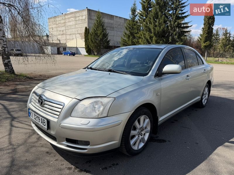 Седан Toyota Avensis 2006 в Белой Церкви