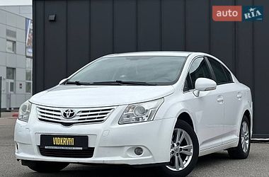 Седан Toyota Avensis 2011 в Києві