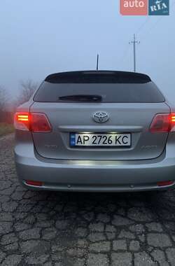 Универсал Toyota Avensis 2010 в Запорожье