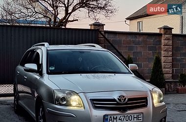 Универсал Toyota Avensis 2009 в Овруче
