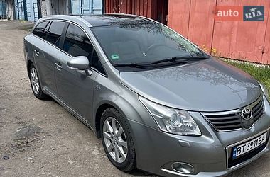 Універсал Toyota Avensis 2010 в Чорноморську