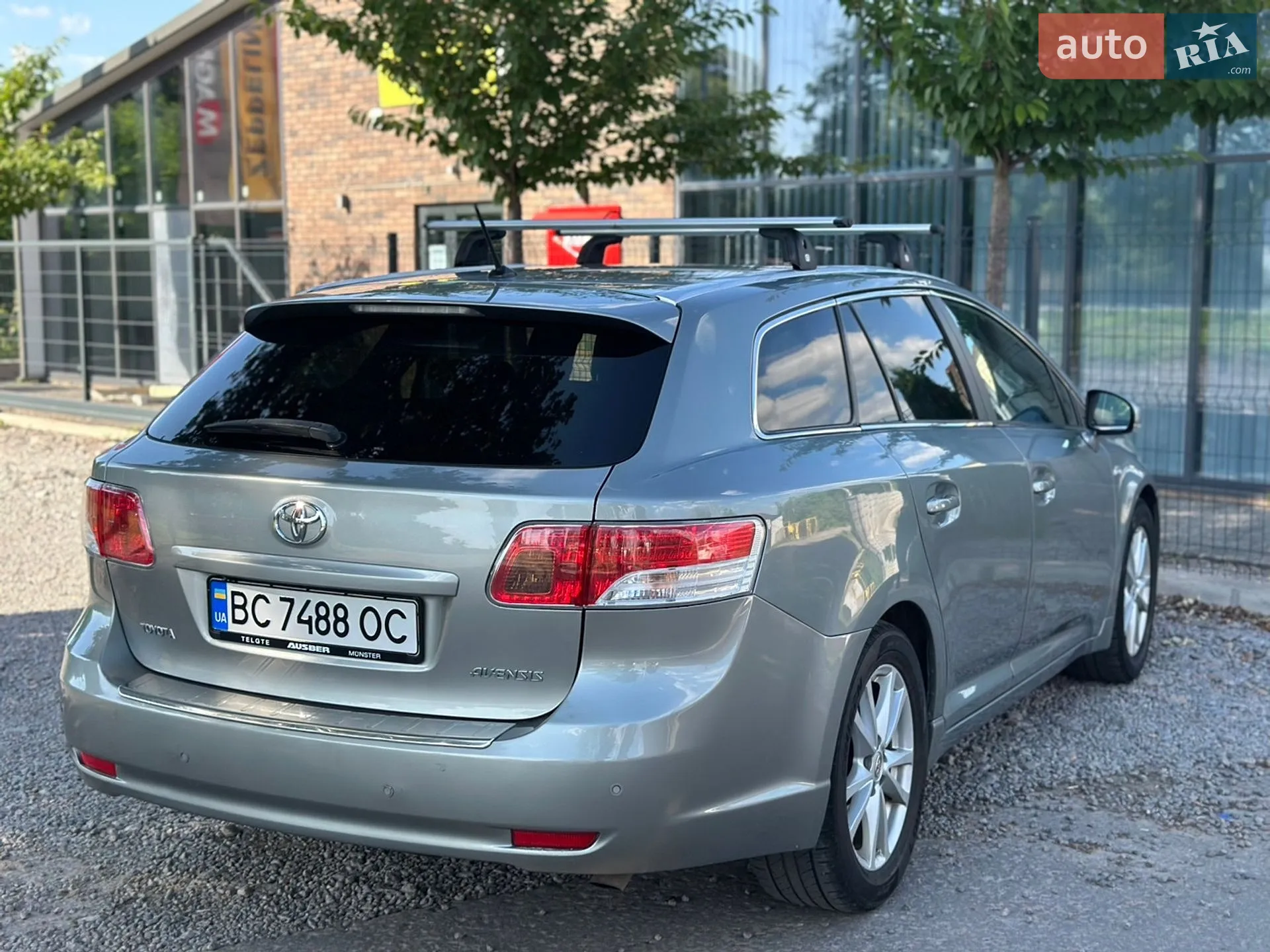 2011 Toyota Avensis - мініатюра 23