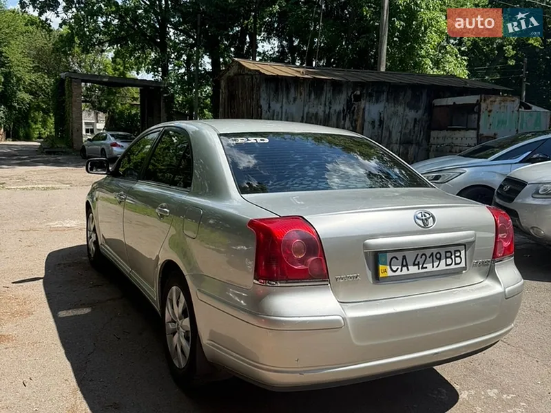 Toyota Avensis 2003 VIN SB1BR56LX0E026836 фото оголошення 11 з 42