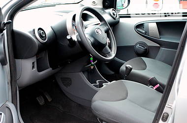 Хэтчбек Toyota Aygo 2007 в Киеве