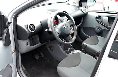 Хэтчбек Toyota Aygo 2007 в Киеве