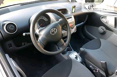 Хэтчбек Toyota Aygo 2006 в Калуше