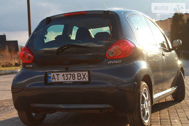 Хетчбек Toyota Aygo 2007 в Дрогобичі