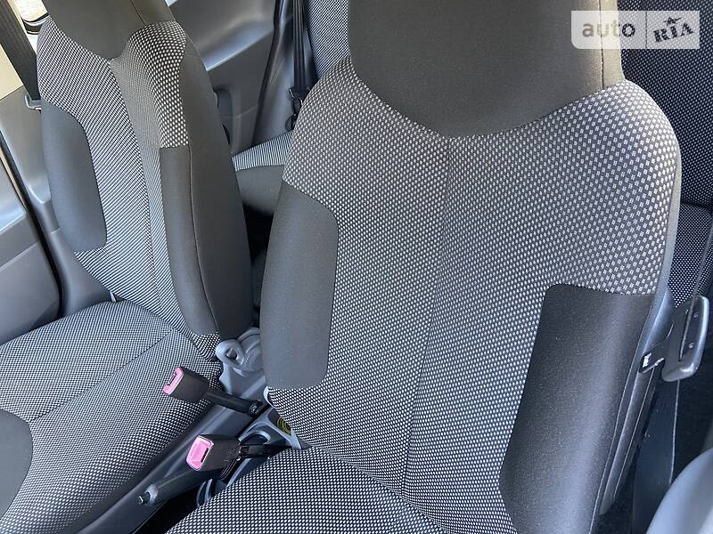 Хетчбек Toyota Aygo 2008 в Рівному